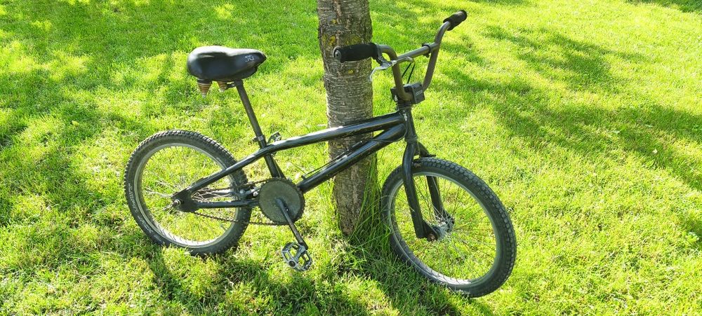 Vand biciclete second-hand