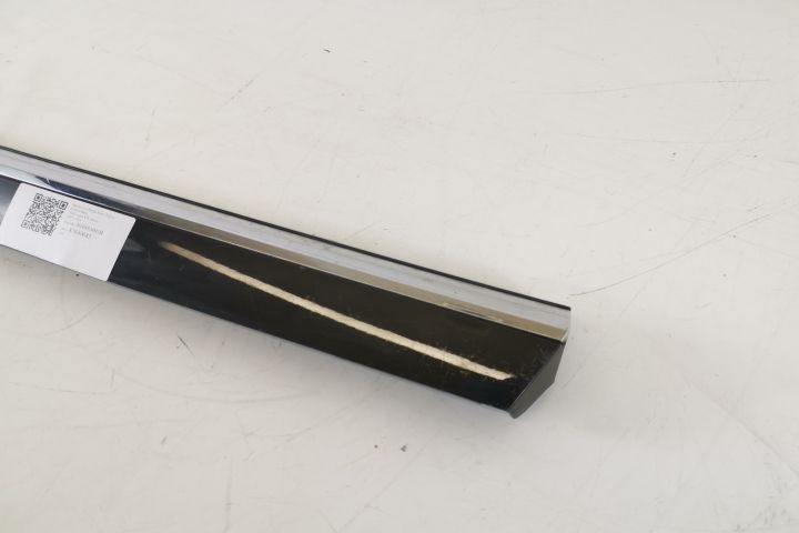 Bandou Usa Stanga Spate Original In Stare Buna Volkswagen VW  Arteon