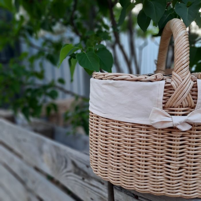 Очень аккуратная домашная корзина