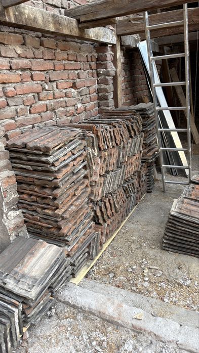 Vand 500 buc  tigla de Jimbolia, model 351