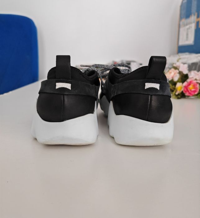 Vând Camper Dub Black 43