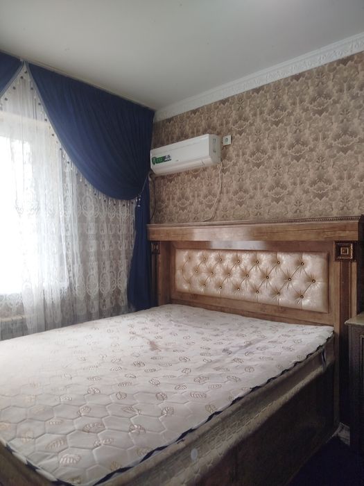 Baqachorsu xazrat obbos masjidi oldida ijaraga beriladi