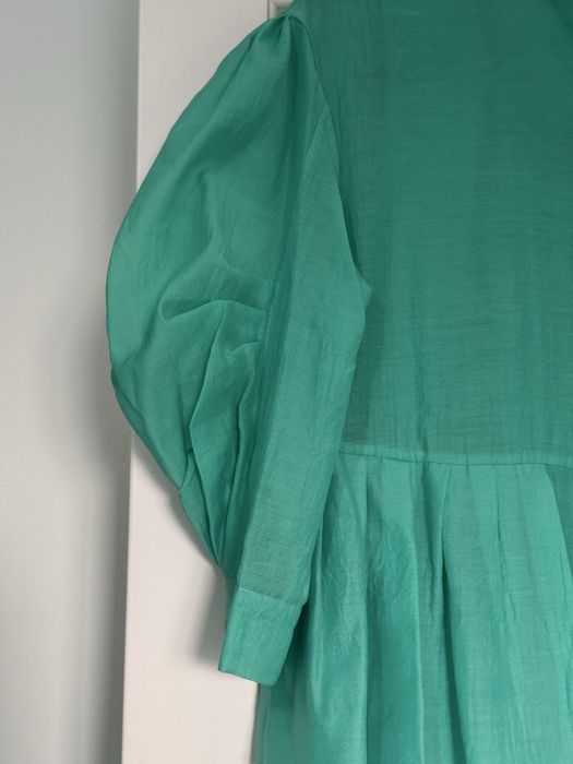 Aida Kaumenova дизайнерское платье