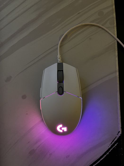 PlayStation 5  + mouse si tastatura + 4 jocuri