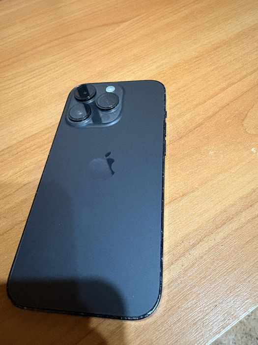 Продам айфон 14 про