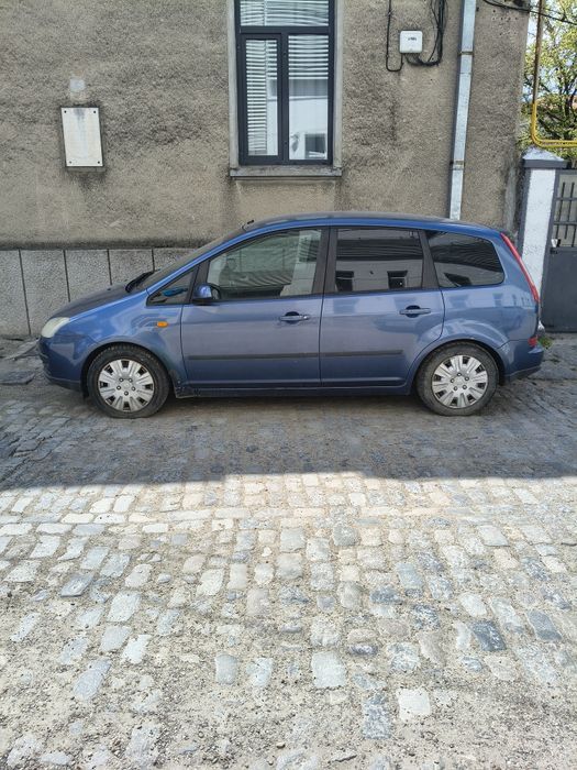 Vând Ford Focus C-Max