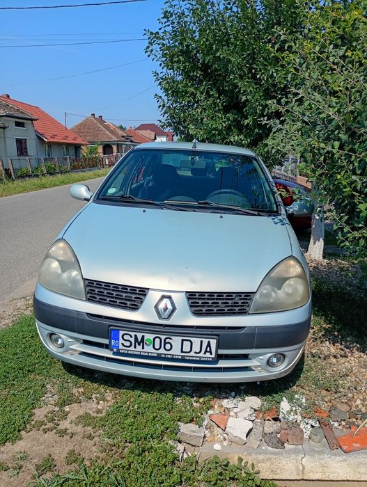 Renault Clio Fabricație 2004