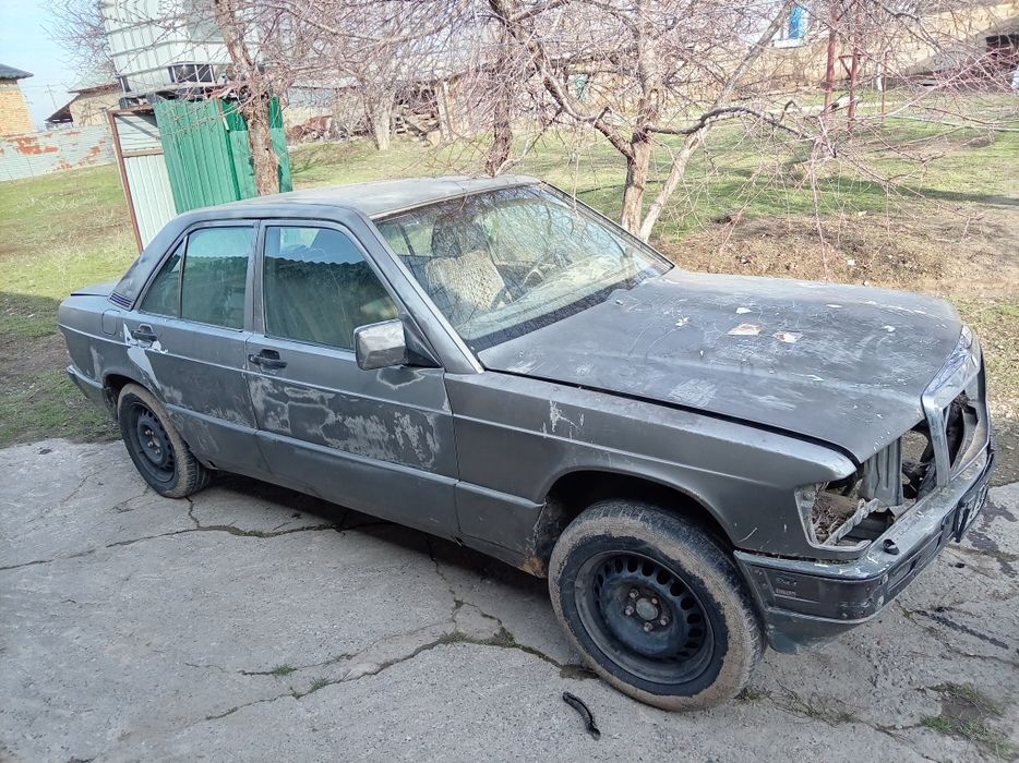 Мерседес 190 запчасти