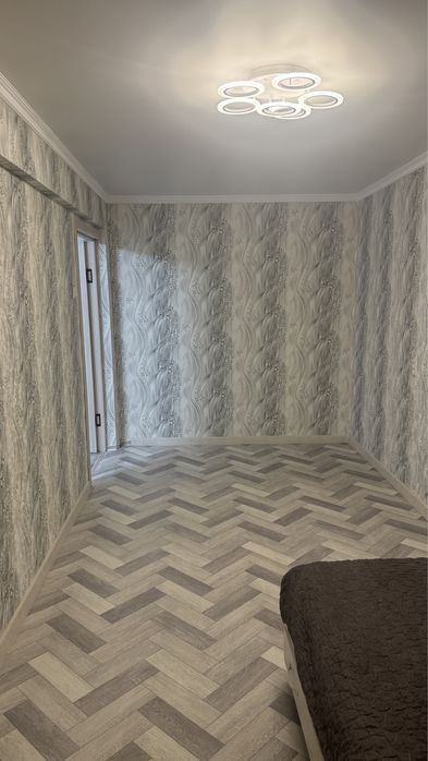 Продам трёхкомнатную квартиру с ремонтом