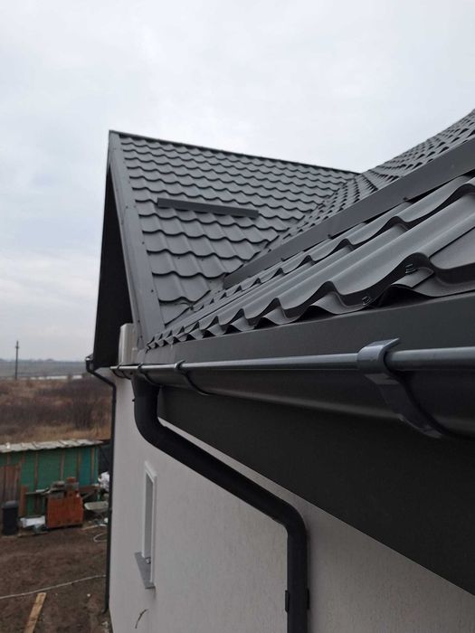 Acoperis tigla metalica