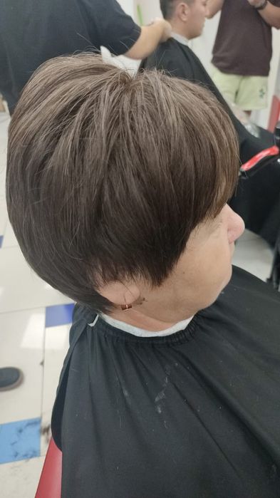 Услуги парикмахера универсала