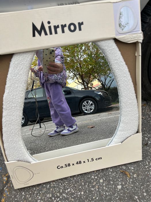 Огледало за стена