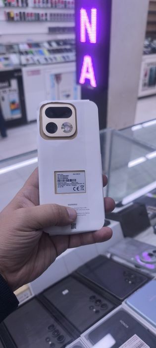 Realme 16 pro 5g 8/256 yangi gold