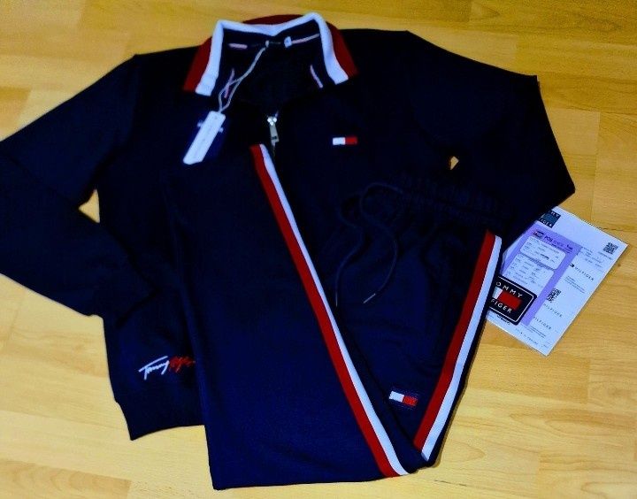 Treninguri bărbați/bumbac/logo brodat/diverse marimi