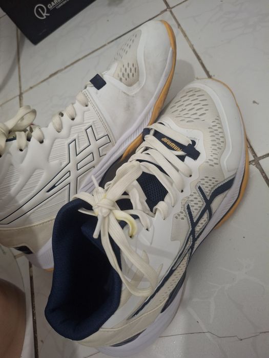 Asics  волейболға арналған красовка