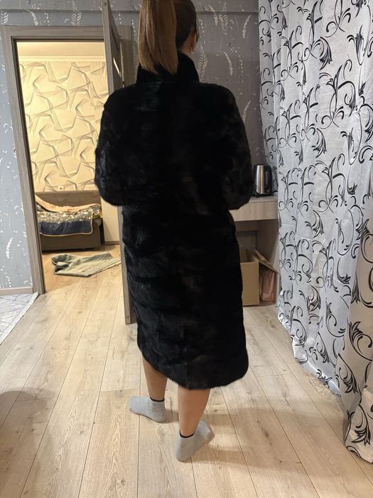Продам почти новую шубу