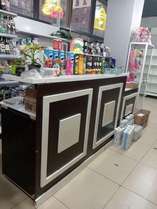 Продам стол барный