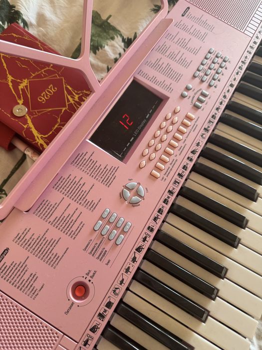 Синтезатор 10.000