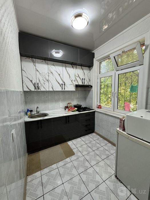 Чиланзар 3 квартал 2/2/4  Аренда