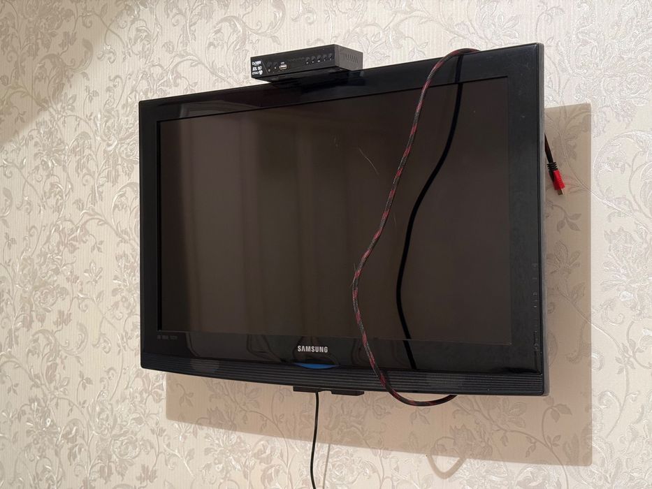 продается телевизор