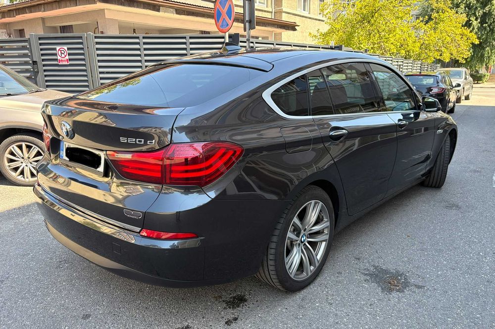 Autoturism BMW 520 GT