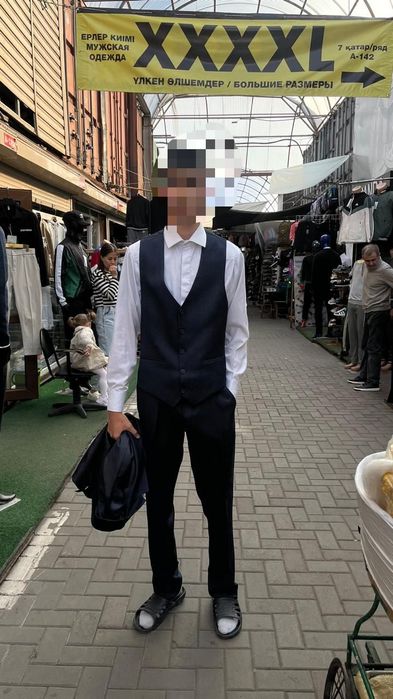 Продам тройка костюм!