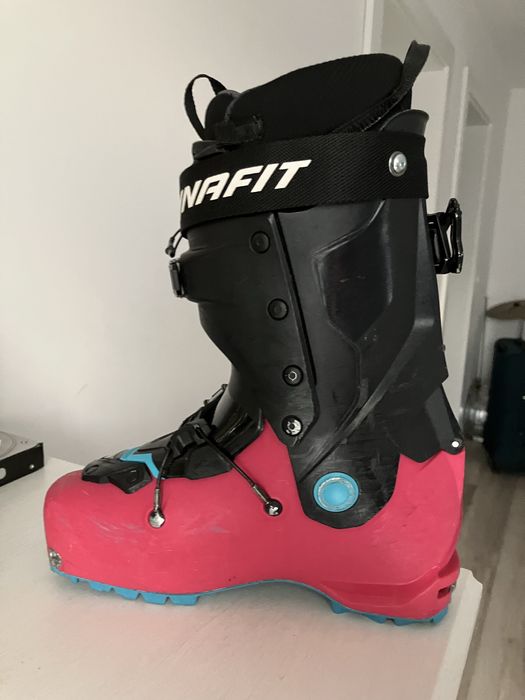 Clăpari de tură DYNAFIT TLT 8 W FLAMINGO