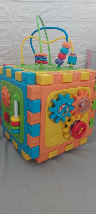 Образователен куб