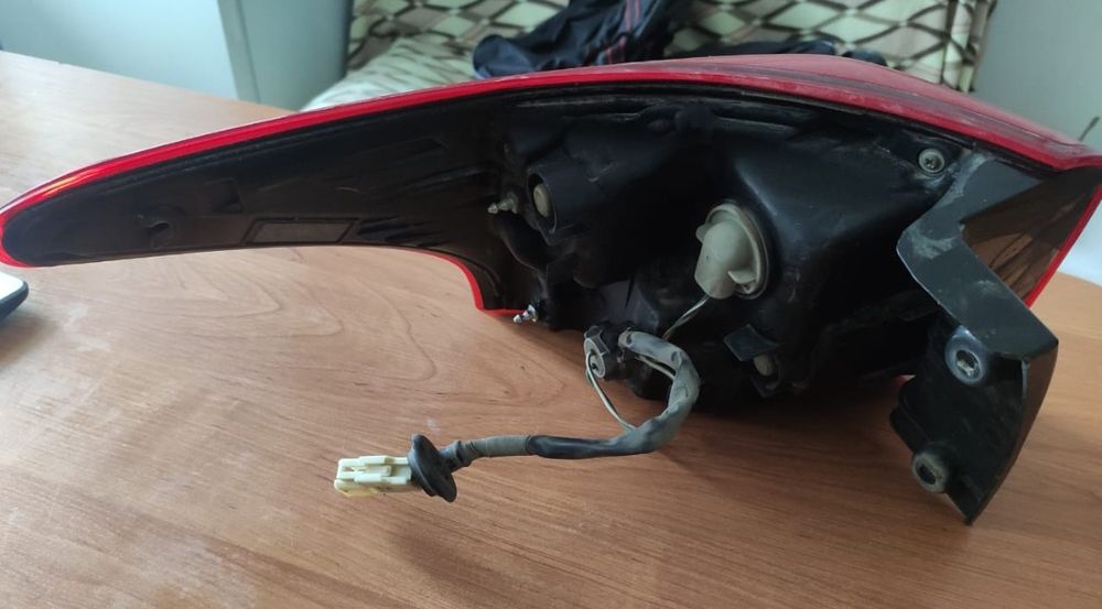 Фара задняя на митсубиси