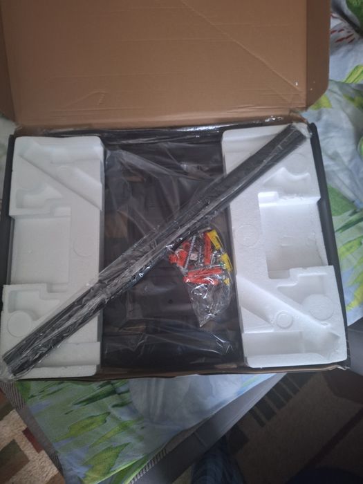 Продам кронштейн  для  телевизора