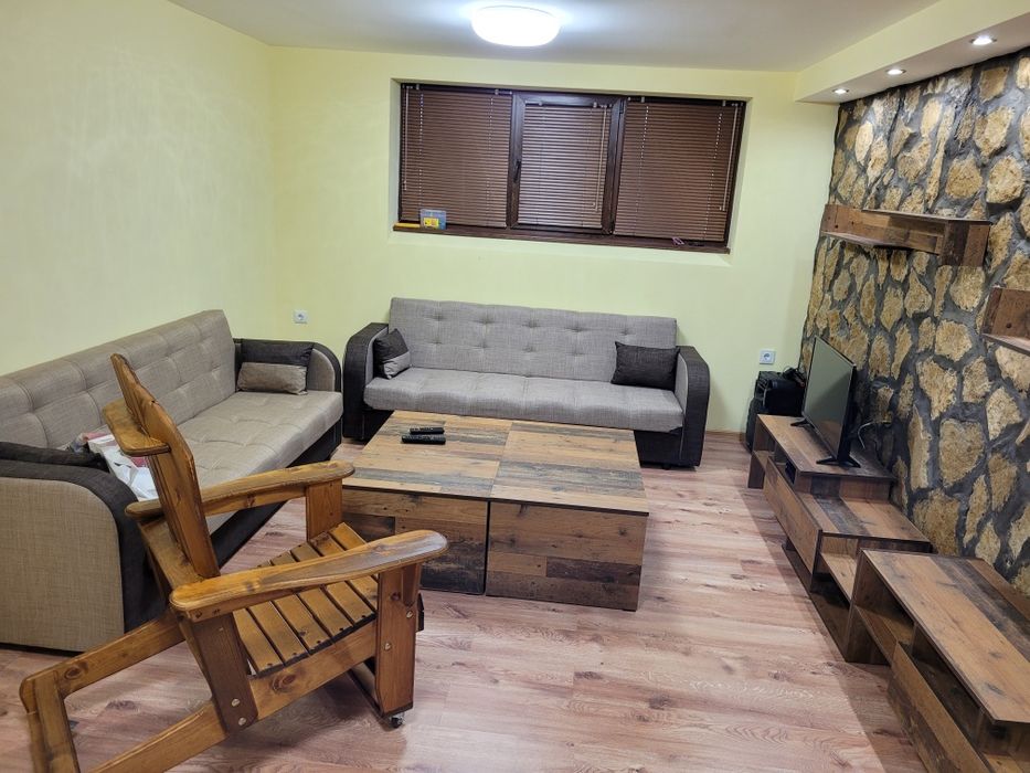 Продава се Къща в Плиска - 360 кв.м за 612 €/кв.м - Снимка #20