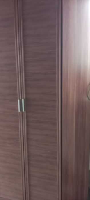 Угловой большой шкаф