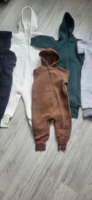 Продам новые детские вещи