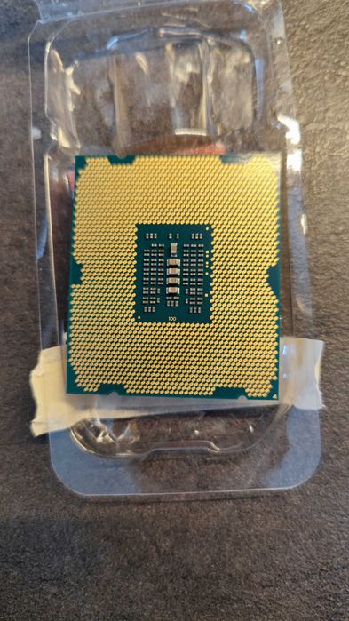 cpu xeon e5 2609 v2 SR1AX