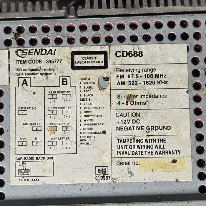 CD Player auto Sendai CD688