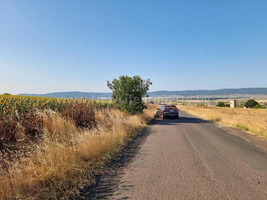 Парцел в регулация, м. Кайряка, с. Тънково, обл. Бургас