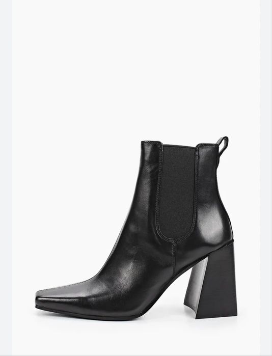 Botine/cizme scurte din piele naturala moale