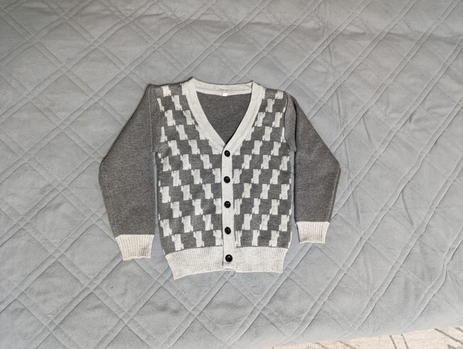 Кофты, свитер,,.