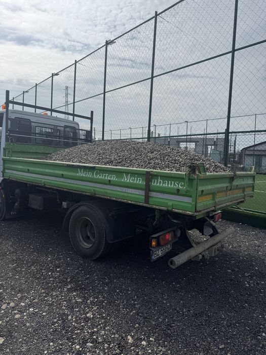 Închiriere buldoexcavator