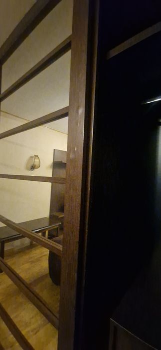 Вместительный шкаф бу