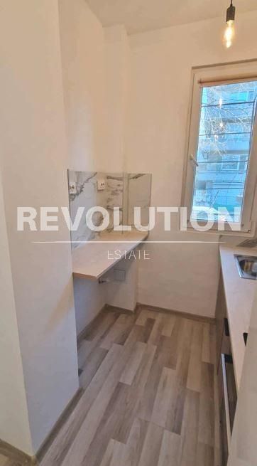 Дава се под наем Тристаен апартамент в Варна, Аспарухово - 100 кв.м за 500 € - Снимка #3