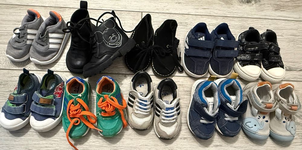 Lot încălțăminte 20