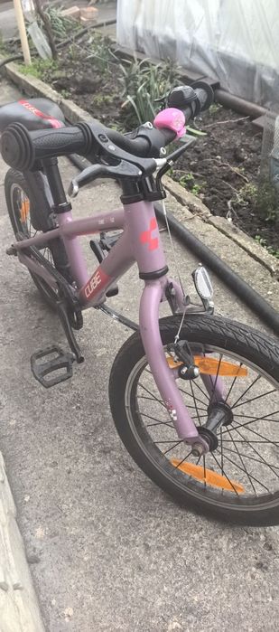 Продавам детско колело CUBE 16 inch