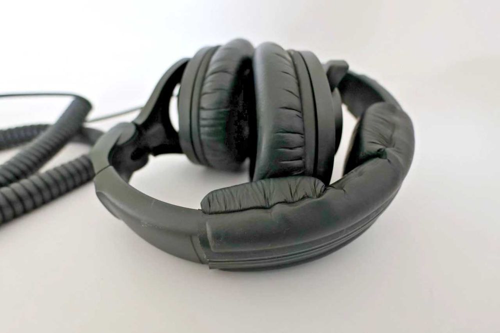 Sennheiser HD 280 Pro – студийные мониторные наушники (Germany)