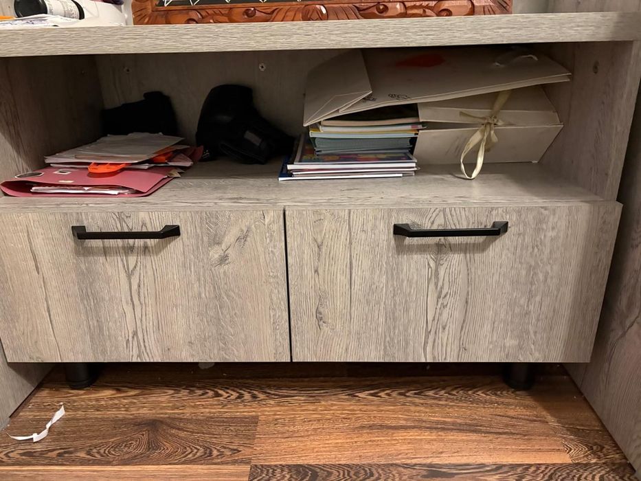 Шкафы для офиса или дома