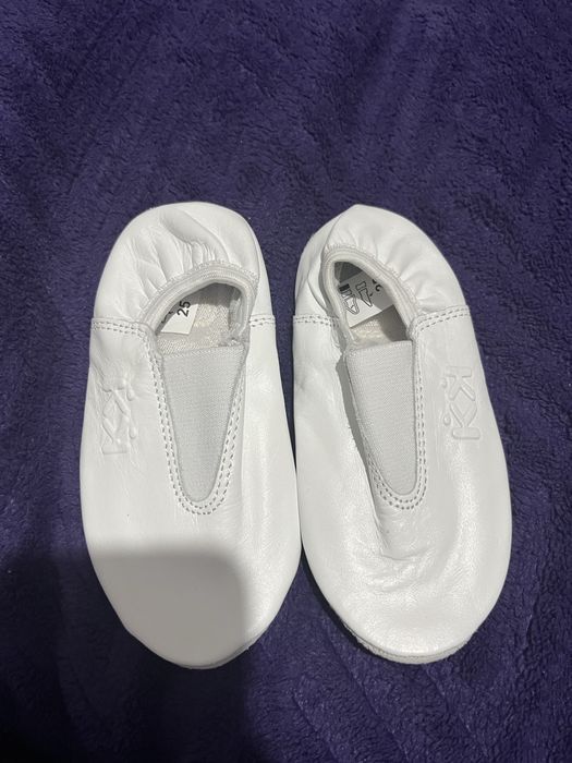 Кожени цвички на Колев &Колев