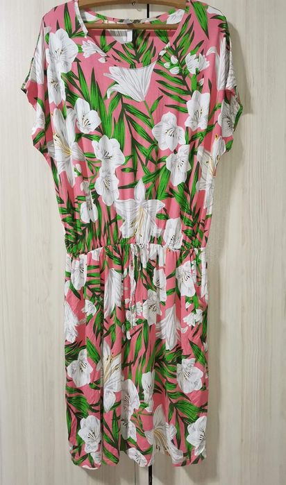 Рокля отлична, трико 48/50