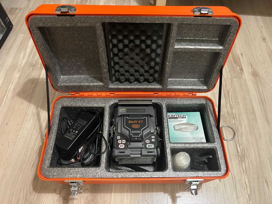 **Сплайс машина за оптичен кабел Swift K7 + Cleaver Swift CL-03**