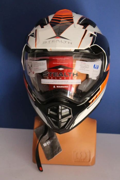 Мото Каска  STEALTH. 
Размер XS/53-54см
ЦЕНА:75€ 146,69лв. Тел:0876443