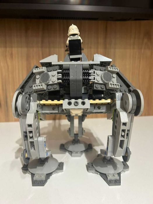 LEGO Star Wars 7671 AT-AP Walker (2008)